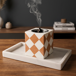 Brûleur d'encens en résine, design géométrique cube orange et blanc, support aromatique, décoration toutes saisons, diffuseur d'aromathérapie, style unique - Product Image 1