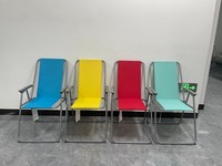 Chaise de plage pliable légère en acier pour l'extérieur avec pieds en forme de corne, chaise pliante en métal pour le camping
