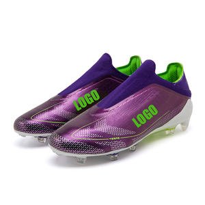 <span class=keywords><strong>Scarpe</strong></span> da <span class=keywords><strong>calcio</strong></span> da uomo Ultra-leggere professionali da allenamento <span class=keywords><strong>scarpe</strong></span> da <span class=keywords><strong>calcio</strong></span> in erba TF personalizzate con gomma di alta qualità per la produzione di sneaker - Product Image 4