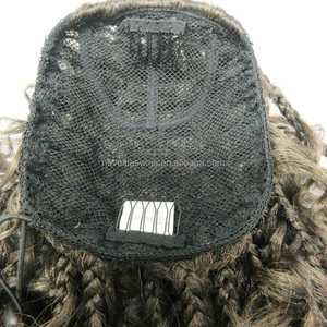 Postizo de Cabello Largo y Ondulado con Cordón Ajustable y Trenza para Mujeres Negras - Product Image 4