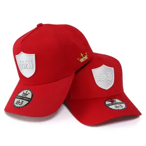 Großhandel Günstige Benutzer definierte 5 Panel Erwachsene Rote Baumwolle Baseball Hüte Mit Stickerei Logo Laser Patch Sport kappen Für Outdoor