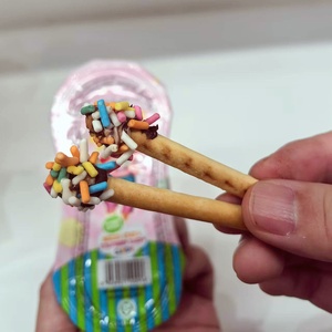 Biscuits en bâtonnets enrobés <span class=keywords><strong>de</strong></span> sauce au chocolat, biscuits et doigts <span class=keywords><strong>de</strong></span> <span class=keywords><strong>dame</strong></span> au chocolat, bâtonnets <span class=keywords><strong>de</strong></span> biscuits à tremper dans le chocolat - Product Image 3