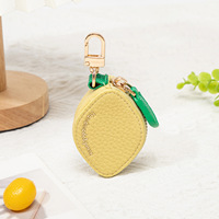 Petits pendentifs mignons à suspendre, porte-monnaie en cuir PU imperméable en forme de fruit, porte-clés, étui pour écouteurs, pendentif porte-clés