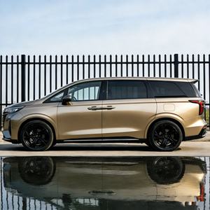 Película Protectora para Autos NIKO USA, Color Dorado Mate, TPU, 7.5mil de Grosor, Auto-Reparable, Anti-Rayones, Cambia de Color, Protección UV/IR, Garantía de 5-10 Años - Product Image 1