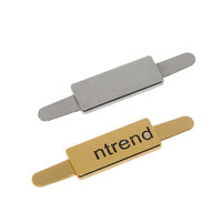 Sacs pour avec mini chaîne gravée Sac à main Designer Vêtements Round Jewelry Tag Small Customizable Metal Oval Hang Label Logo