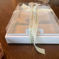 Boîte à gâteaux et friandises de 16x12'' avec couvercle transparent élégant, idéale pour la pâtisserie, les cadeaux, les traiteurs et les desserts de l'après-midi, avec poignée