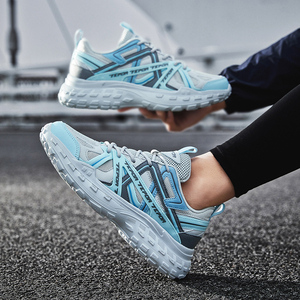 Scarpe Sportive Leggere e Alla Moda Personalizzate ODM OEM, Sneakers Casual con Rialzo per Donne e Uomini, Design Patchwork in Mesh - Product Image 4