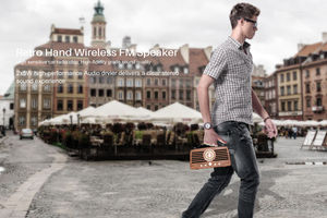 NR4013 ลำโพงไม้แบบพกพาสไตล์เรโทร วิทยุ FM พร้อมเสาอากาศ แบตเตอรี่แบบชาร์จไฟได้ อุปกรณ์เสียงไร้สาย - Product Image 6