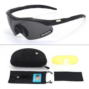 Punto al aire libre polarizado UV400 antiniebla y a prueba <span class=keywords><strong>de</strong></span> viento táctico tiro deportes <span class=keywords><strong>gafas</strong></span> para montar bicicletas y motocicletas - Product Image 2