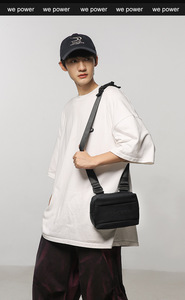 Wholesale New Fashion Neoprene Cosmetic <b>Bags</b> Waterproof Zipper Travel Skincare <b>Toiletry</b> <b>Bag</b> for Daily Use Makeup Storage - Product Image 6