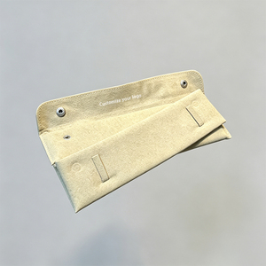 Pochette à bijoux de luxe personnalisée en gros d'usine en stock avec logo pour collier et bracelet femme - Product Image 6
