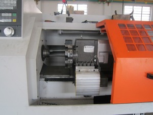 Tour à outils CNC électrique BWD à 6, 8 ou 12 stations - Product Image 4