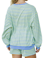 Ensemble deux pièces rayé personnalisé avec logo pour femme : T-shirt ample à col rond et manches longues et pantalon – Tenue décontractée