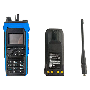 Radio Motorola R7Ex FKP a prueba de explosiones, DMR, con certificación ATEX e IECEx, IP68, resistente, walkie-talkie para uso marítimo, en refinerías y en sitios mineros. - Product Image 2