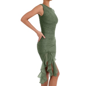 ชุดเดรสยาวทรงเมอร์เมดสำหรับผู้หญิง ดีไซน์เรียบหรู ผ้าตาข่ายแต่งระบายชายกระโปรง เหมาะสำหรับใส่ลำลองในฤดูร้อน แบบไม่มีแขน ผ้าทอเนื้อแน่น ตกแต่งด้วยผ้าปะติดปะต่อ ซักได้ - Product Image 2