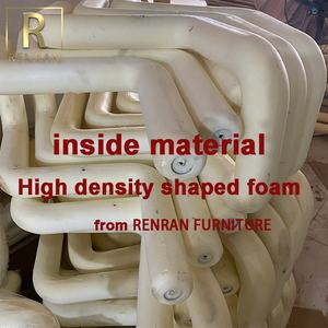 Chaise en forme italienne moderne et élégante, idéale pour un restaurant, un salon ou une salle à manger, nouveau produit - Product Image 3