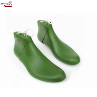 Arbres à chaussures universels réglables pour femmes Mustang nouvelles bottes dernière avec modèle en plastique à tête ronde à fond épais