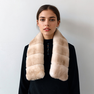 Écharpe cache-cou longue 90 cm en fourrure de lapin Rex pour femme, style coréen, design tendance, épaisse et chaude, color-block, pour l'hiver - Product Image 2