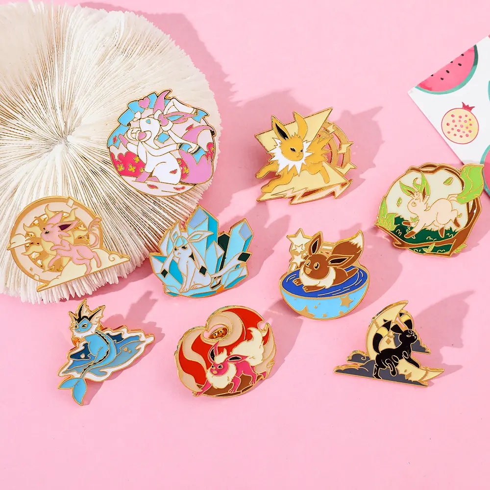 Broche en gros minimum faible elfe japonais eevee famille dessin animé Anime métal dur émail doux broche en Stock