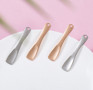 DF314 - Espátula Cosmética de Metal Dorado, Cuchara para Mascarillas Faciales, Herramienta de Maquillaje de Aleación de Zinc - Product Image 4