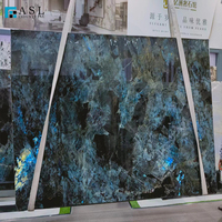 Dalles de granit bleu labradorite Lemurian pour plan de travail de cuisine, comptoir de bar, table à manger