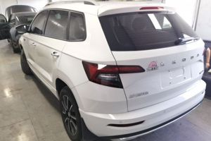 <span class=keywords><strong>Skoda</strong></span> Karoq <span class=keywords><strong>SUV</strong></span> 2022 TSI280 Turbo Edición Premium de <span class=keywords><strong>Segunda</strong></span> <span class=keywords><strong>Mano</strong></span> de Primera Calidad en China, Asientos de Cuero Automáticos, Techo Solar Panorámico R17 - Product Image 6