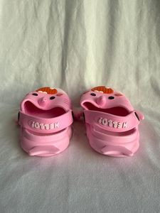 Pantoufles roses de dessin animé avec boucle, semelle de 15 mm, semelle extérieure en EVA rembourrée, toutes saisons, bout rond, tige en plastique, doublure en PVC - Product Image 4