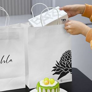 Sacs à emporter en papier kraft biodégradable et écologique personnalisés avec poignées pour desserts, gâteaux, pain cuit au four - Product Image 6
