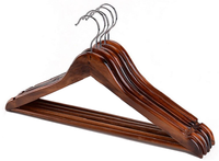 YT Fabricant Vente en gros de haute qualité Vente chaude Tête ronde Cintre en bois brun pour magasin de vêtements