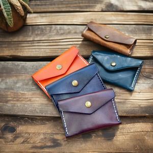 Portefeuille en cuir tanné végétal italien personnalisé BOSHIHOHO, couleur unie, style vintage, avec fermeture ouverte - Product Image 6