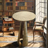 Vente en gros de table basse moderne en métal pour la décoration intérieure avec une grande table d'appoint pour boissons artisanales en aluminium antique argenté