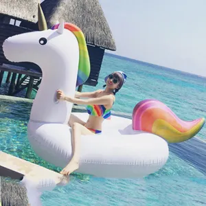 Flotador Inflable de Unicornio Gigante para Piscina, Juguetes Acuáticos para Fiestas en la Piscina - Product Image 1