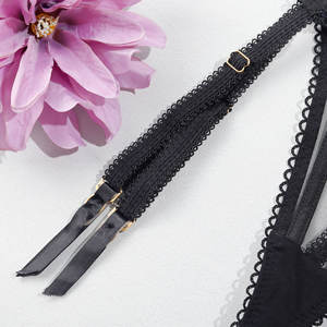 Lencería Sexy Ruiyi, Ultrafina, Transparente, de Malla Bordada, Lencería Sexy Negra, Conjunto de Tres Piezas - Product Image 6