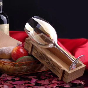 <span class=keywords><strong>Verre</strong></span> à <span class=keywords><strong>vin</strong></span> rouge classique personnalisable avec design classique <span class=keywords><strong>cristallin</strong></span> à longue tige pour servir du jus élégant - Product Image 5