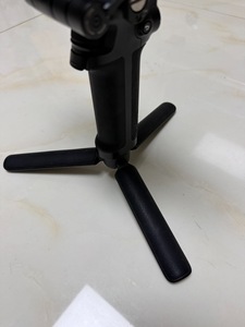 Stabilisateur de caméra <span class=keywords><strong>Ronin</strong></span> <span class=keywords><strong>RSC</strong></span> <span class=keywords><strong>2</strong></span> d'occasion, charge utile de 3 kg - Product Image 4