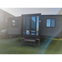 Maison conteneur contemporaine extensible à double aile, panneau sandwich, transport facile, système de logement modulaire (20/30/40 pieds)
