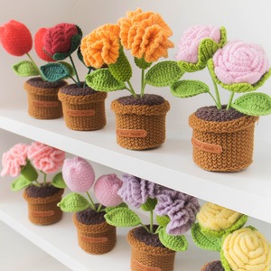 Regalo Personalizado para el Día de la Madre: Adorno de Cerámica con Forma de Clavel Tejido a Mano para Amigas, Decoración para Sala de Estar - Product Image 4