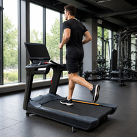 Tapis roulant électrique commercial avec écran LED, machine de course robuste pour centre de fitness, entraînement cardio