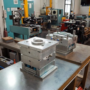 Timbri in Ottone per Marchiatura Personalizzata, Stampa a Caldo su Articoli in Pelle, Borse, Scarpe, Oggetti per la Casa - Product Image 2