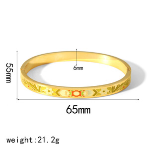 กำไลข้อมือเคลือบทอง 18K สำหรับผู้หญิง แฟชั่นสวยงาม  ทำจากไทเทเนียมสตีล  ลวดลายสีสันสดใส  เครื่องประดับตกแต่ง - Product Image 4