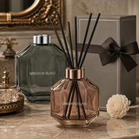Bouteilles diffuseuses en verre transparent octogonales de 100-200 ml à faible MOQ, économiques, pour diffuseurs à bâtonnets, écologiques, pour la maison
