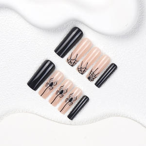 ชุดเล็บใยแมงมุมสีดำฮาโลวีน24ชิ้นวัสดุ ABS สไตล์ฝรั่งเศสเล็บปลอมลายอัลมอนด์สำหรับ<span class=keywords><strong>นิ้ว</strong></span><span class=keywords><strong>มือ</strong></span> - Product Image 2