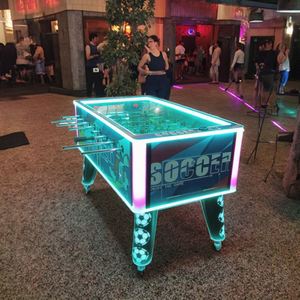 Mesa de Futbolín Estándar Barata para 2 Jugadores, Operada con Monedas, Ideal para Fiestas o Interacciones, en Venta - Product Image 5
