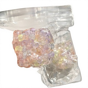Nouveau jouet anti-stress en TPR en forme de cube de perles Dreamcolor de 5,5 cm, cadeau de décompression pour enfants et adultes avec ambiance joyeuse, modèle 20564 - Product Image 3
