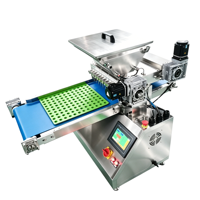 Machine de fabrication de bonbons multifonction à commande servo pour le versement de bonbons et de confiseries, machine à verser les bonbons pour le caramel chaud