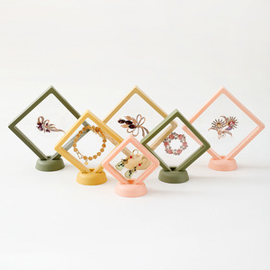 Scatola Espositiva 3D per Gioielli con Pellicola Trasparente, Confezione per Regali e Artigianato, Espositore in Plastica - Product Image 1