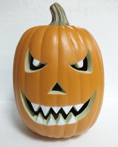 2025 dekorasi halloween populer labu plastik dengan lampu AC - Product Image 1