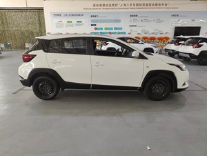 Autos Usados Toyota <span class=keywords><strong>Yaris</strong></span> X <span class=keywords><strong>2024</strong></span> Sedán 1.5L Automático con Volante a la Izquierda, Auto Usado en Buen Estado, Disponible en Stock, Envío Rápido - Product Image 3