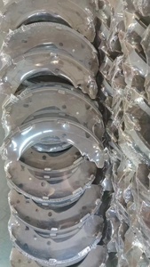 Zapatas de freno traseras de coche al por mayor para Toyota Hilux Revo 2016 04495-0K160 - Product Image 6