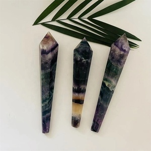 En vrac En Gros naturel <span class=keywords><strong>Magicien</strong></span> cristal artisanat tour cristaux tour vert fluorite macis pour la guérison spirituelle - Product Image 4